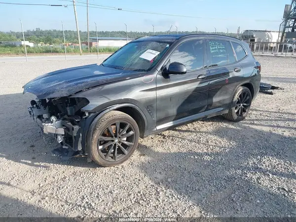 5UX53DP07P9S04566 2023 BMW X3 - Image 2