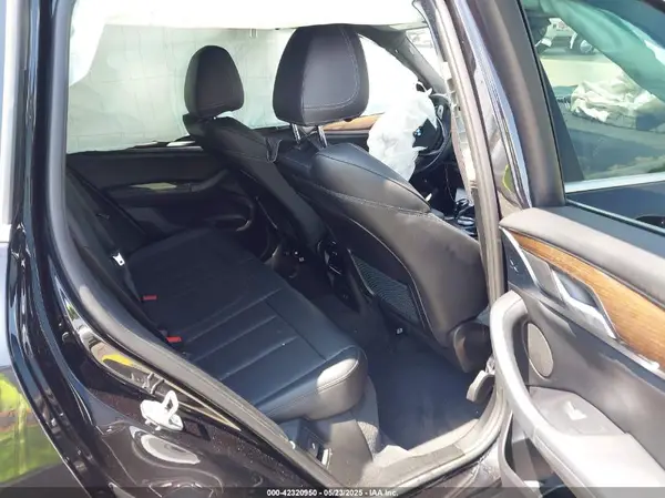 5UX53DP07P9S15907 2023 BMW X3 - Image 8