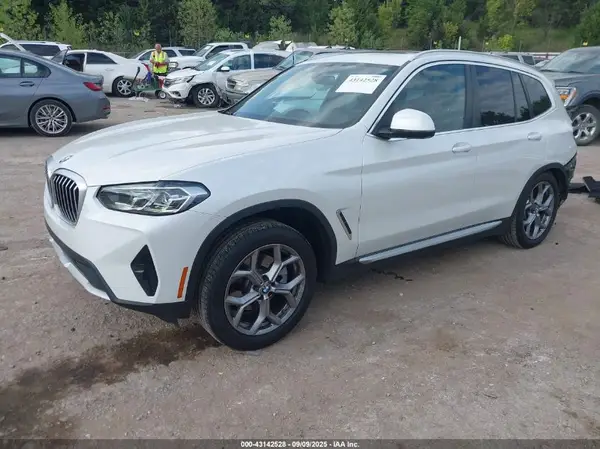 5UX53DP07P9T13626 2023 BMW X3 - Image 2