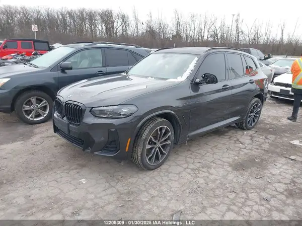 5UX53DP07R9T69911 2024 BMW X3 - Image 2