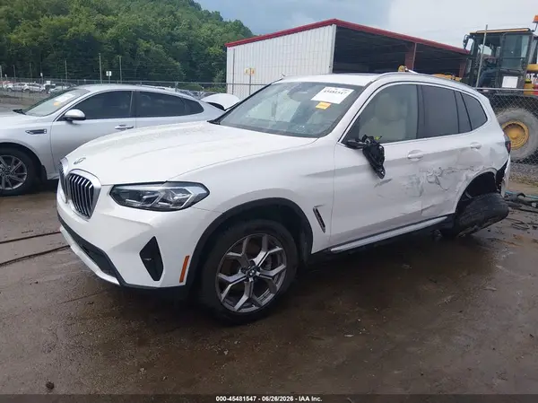 5UX53DP07R9U08867 2024 BMW X3 - Image 2