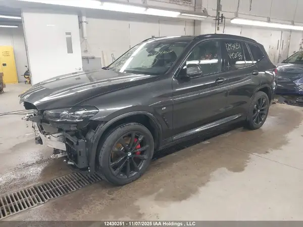 5UX53DP07R9V42035 2024 BMW X3 - Image 2
