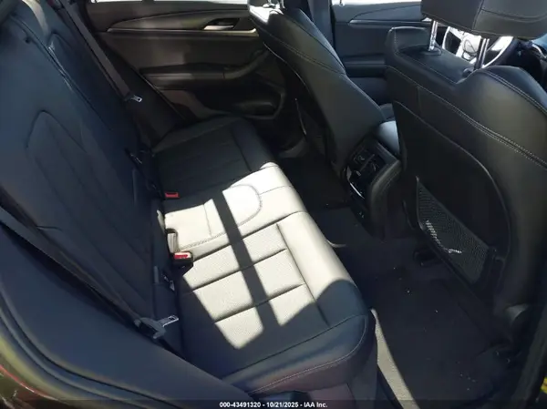 5UX53DP07R9W13766 2024 BMW X3 - Image 8