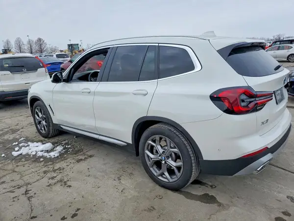 5UX53DP07R9W83946 2024 BMW X3 - Image 2