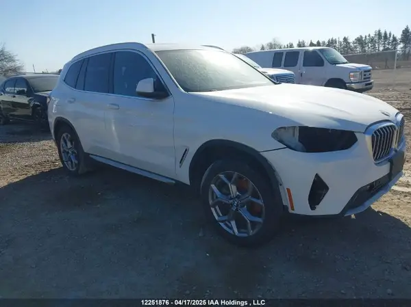 5UX53DP07R9X03774 2024 BMW X3 - Image 1