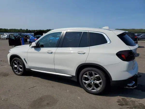 5UX53DP08N9J74765 2022 BMW X3 - Image 2