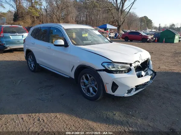 5UX53DP08N9K35631 2022 BMW X3 - Image 1