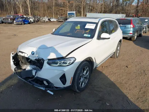 5UX53DP08N9K35631 2022 BMW X3 - Image 2