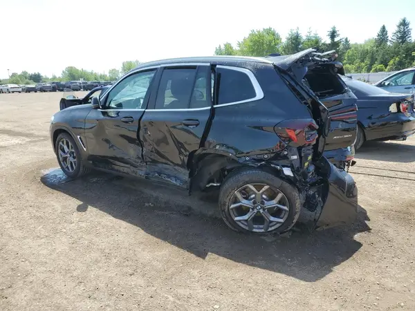 5UX53DP08N9K50422 2022 BMW X3 - Image 2