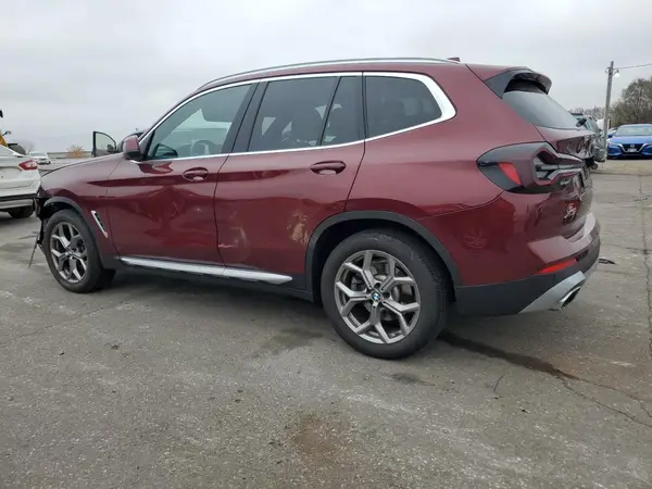 5UX53DP08N9K62621 2022 BMW X3 - Image 2