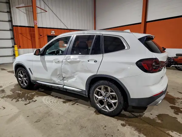 5UX53DP08N9L43909 2022 BMW X3 - Image 2