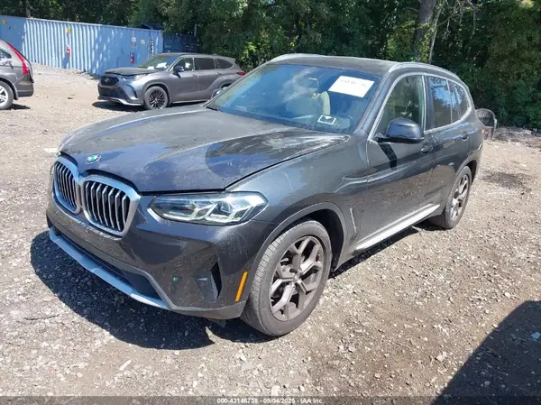 5UX53DP08N9M95947 2022 BMW X3 - Image 2