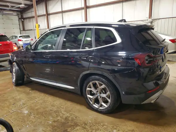 5UX53DP08N9N08194 2022 BMW X3 - Image 2
