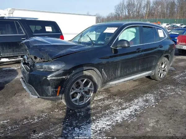 5UX53DP08N9N10625 2022 BMW X3 - Image 2