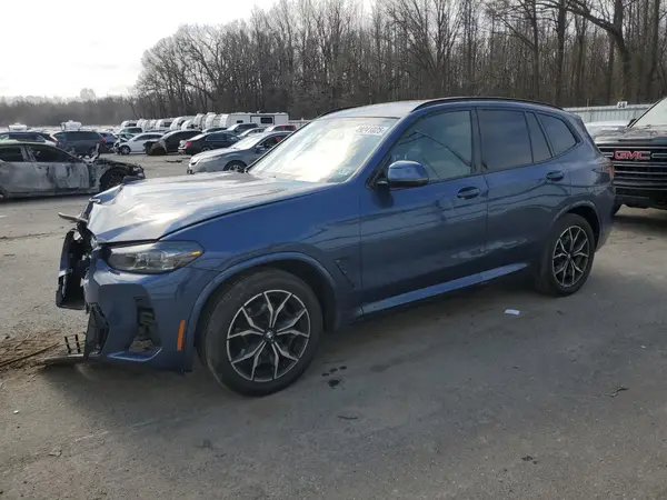 5UX53DP08N9N42135 2022 BMW X3 - Image 1