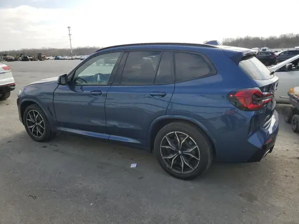 5UX53DP08N9N42135 2022 BMW X3 - Image 2