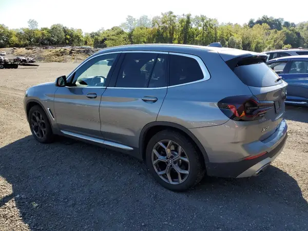 5UX53DP08P9P68422 2023 BMW X3 - Image 2