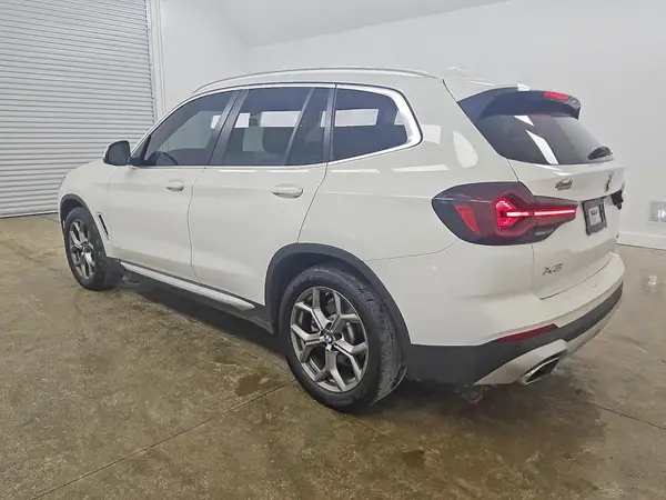 5UX53DP08P9P77637 2023 BMW X3 - Image 2