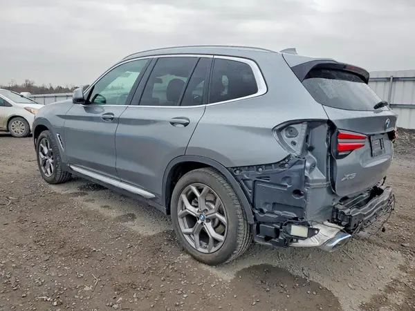 5UX53DP08P9R11627 2023 BMW X3 - Image 2