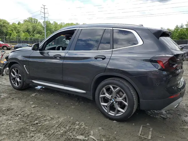 5UX53DP08P9R28976 2023 BMW X3 - Image 2