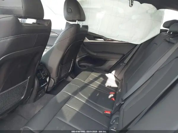 5UX53DP08P9T05714 2023 BMW X3 - Image 8
