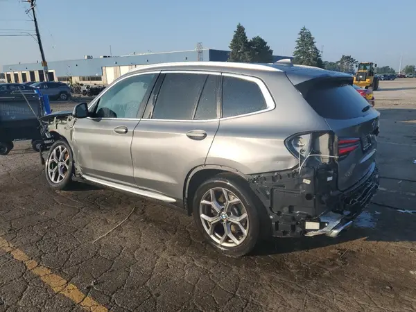 5UX53DP08P9T13988 2023 BMW X3 - Image 2