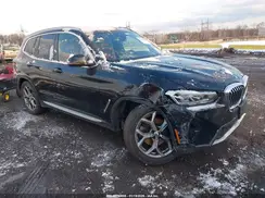 5UX53DP08R9U29596 2024 BMW X3