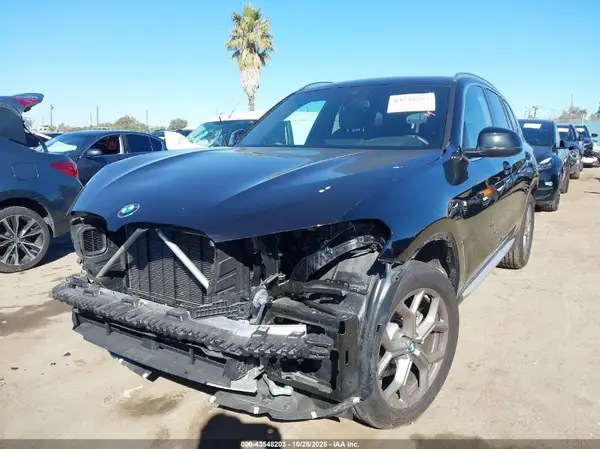 5UX53DP08R9U46804 2024 BMW X3 - Image 2
