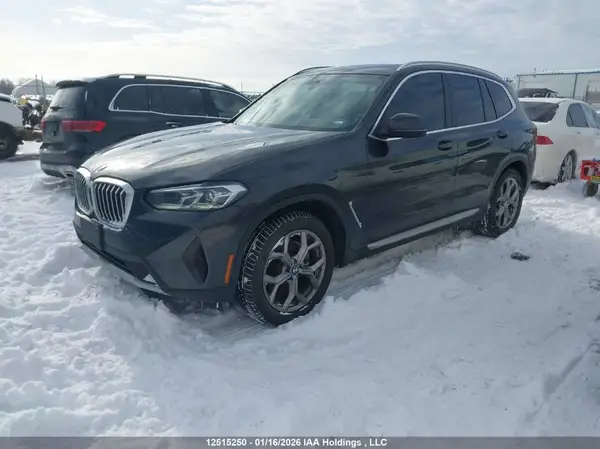 5UX53DP08R9U73033 2024 BMW X3 - Image 2