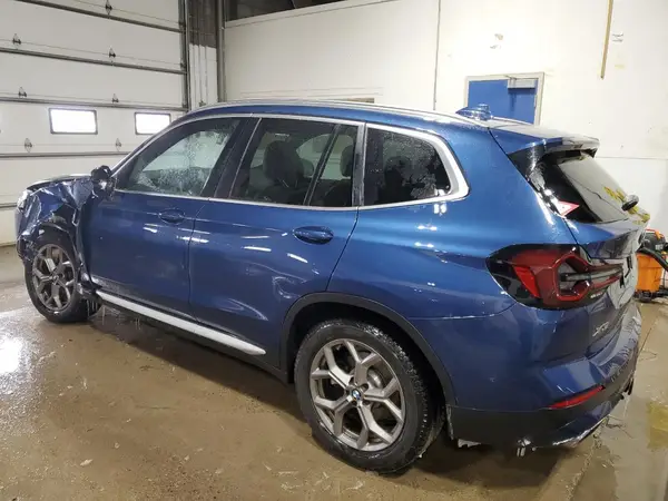 5UX53DP09N9J89405 2022 BMW X3 - Image 2