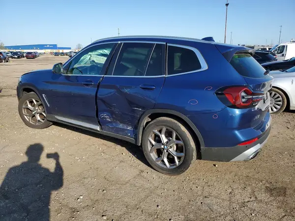 5UX53DP09N9K12004 2022 BMW X3 - Image 2