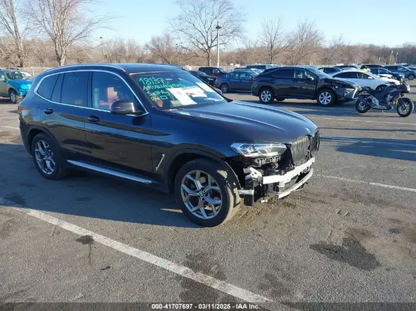 5UX53DP09N9K25853 2022 BMW X3 - Image 1