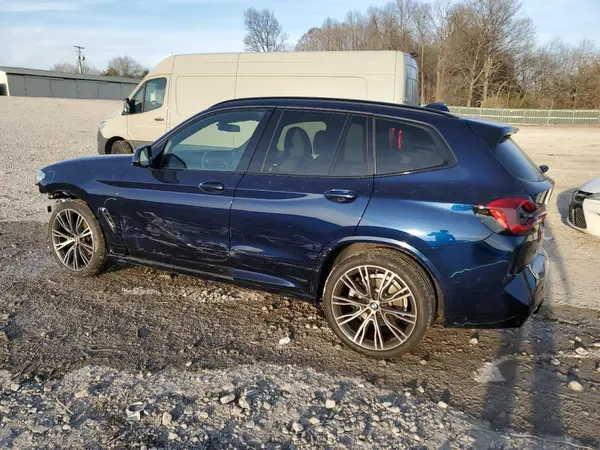 5UX53DP09N9L26035 2022 BMW X3 - Image 2