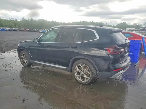 5UX53DP09N9M28810 2022 BMW X3 - Image 2