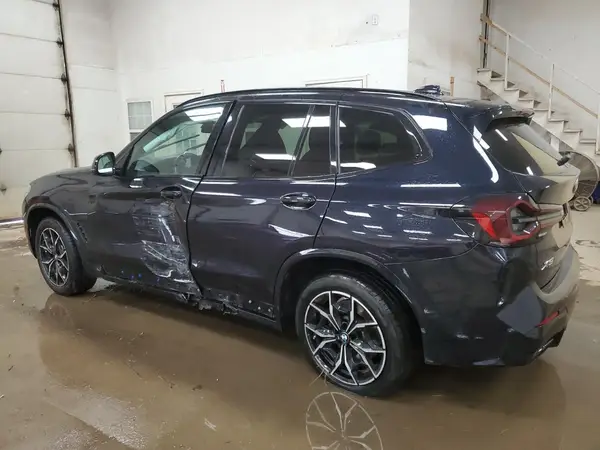 5UX53DP09P9N69993 2023 BMW X3 - Image 2