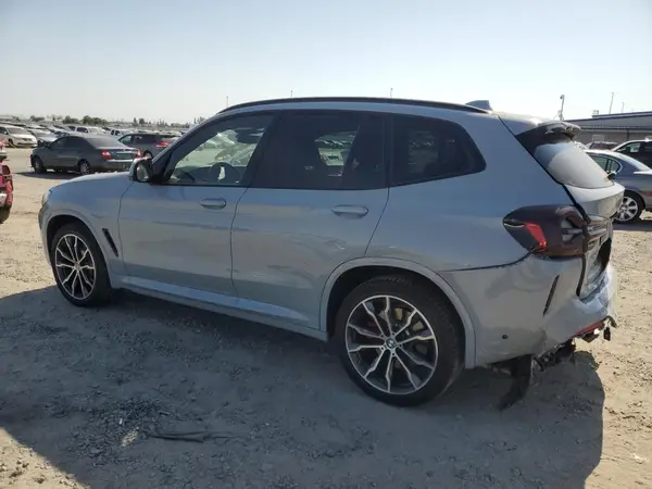 5UX53DP09P9P33856 2023 BMW X3 - Image 2