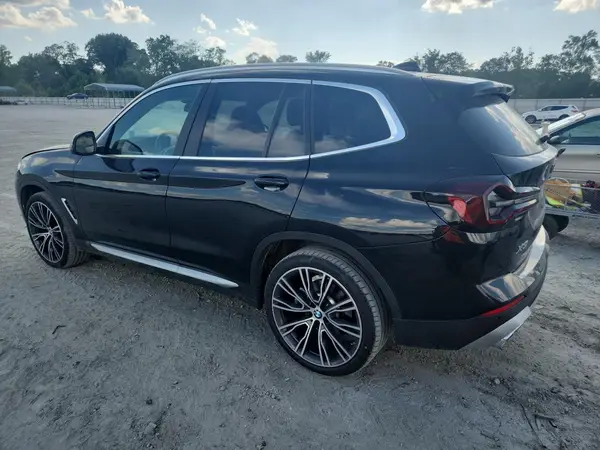 5UX53DP09P9R14780 2023 BMW X3 - Image 2
