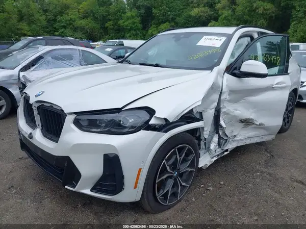 5UX53DP09P9R45625 2023 BMW X3 - Image 2