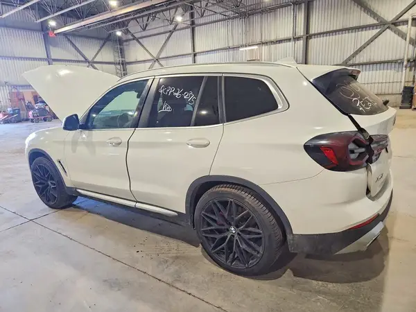 5UX53DP09P9R75658 2023 BMW X3 - Image 2