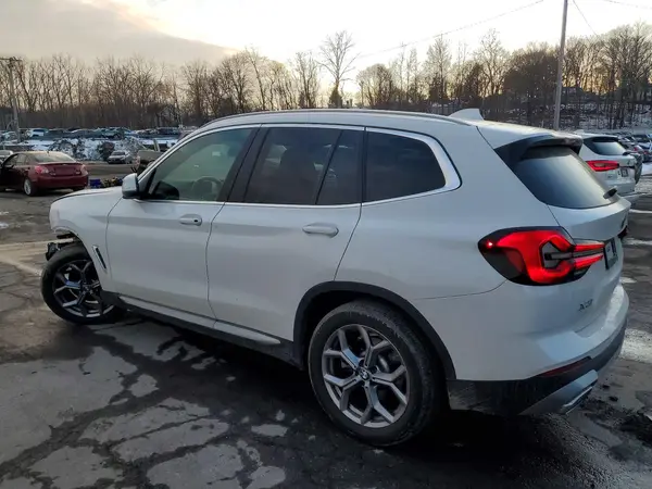 5UX53DP09P9S88292 2023 BMW X3 - Image 2