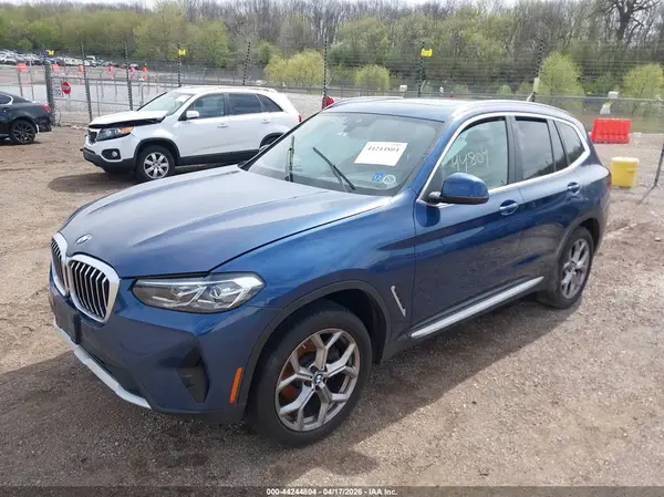 5UX53DP09P9T13630 2023 BMW X3 - Image 2