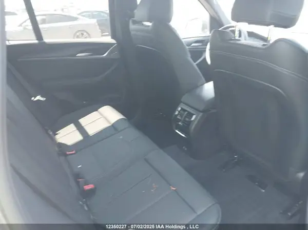5UX53DP09P9T33781 2023 BMW X3 - Image 8