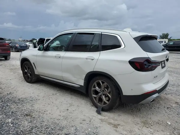 5UX53DP09R9T66234 2024 BMW X3 - Image 2