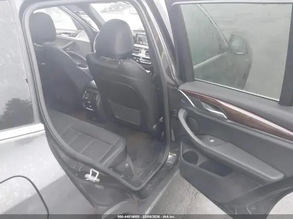 5UX53DP09R9U04688 2024 BMW X3 - Image 8