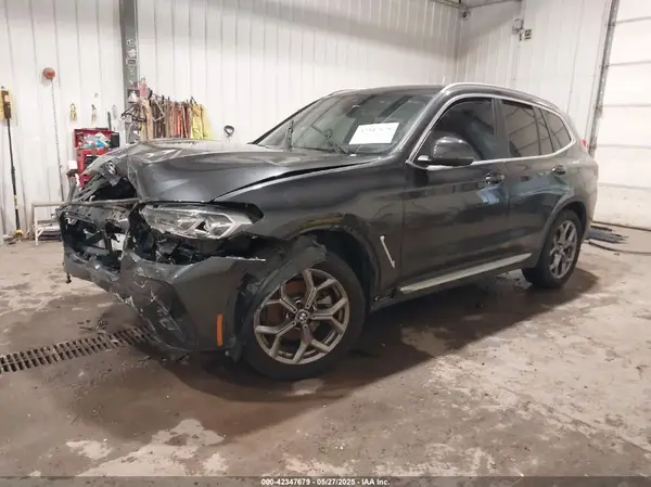 5UX53DP09R9U57570 2024 BMW X3 - Image 2
