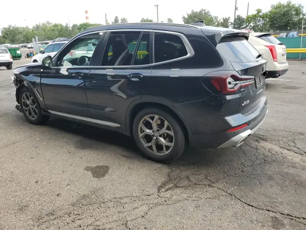 5UX53DP09R9U65393 2024 BMW X3 - Image 2