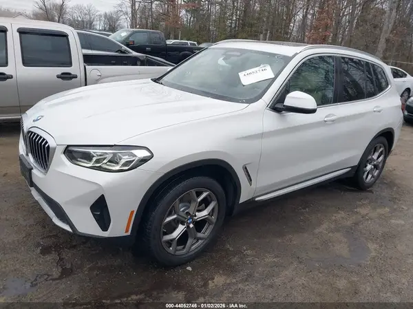 5UX53DP09R9V02202 2024 BMW X3 - Image 2