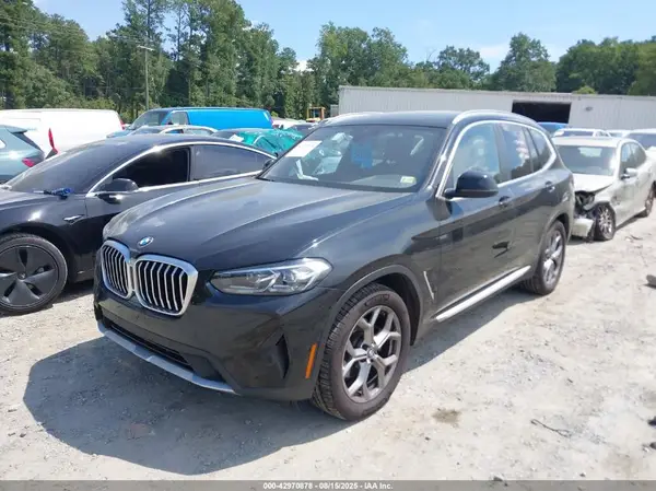 5UX53DP09R9V28427 2024 BMW X3 - Image 2
