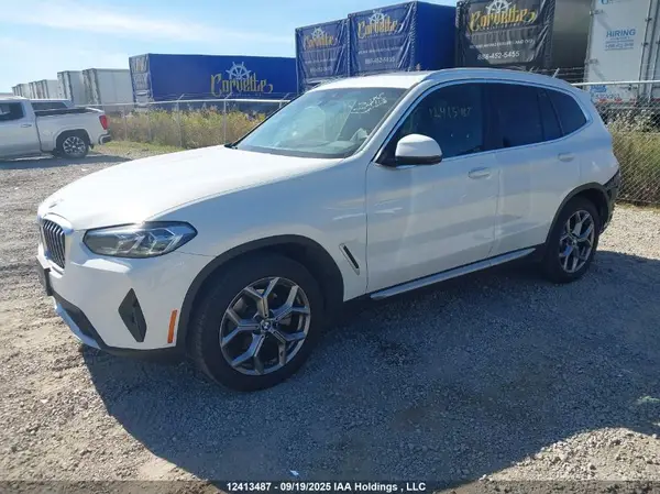5UX53DP09R9W35624 2024 BMW X3 - Image 2