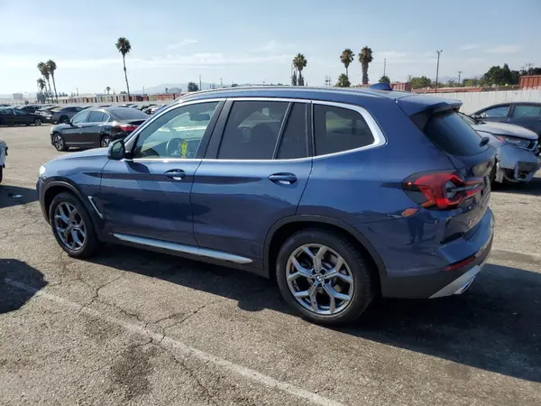 5UX53DP09R9W73824 2024 BMW X3 - Image 2